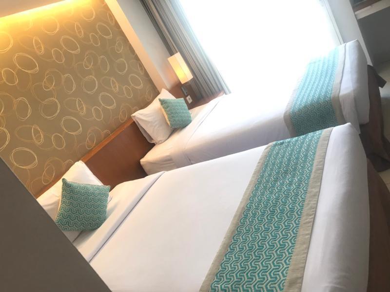 Holiday Inn Express Bali Sunset Road By Ihg Kuta Lombok Exterior foto